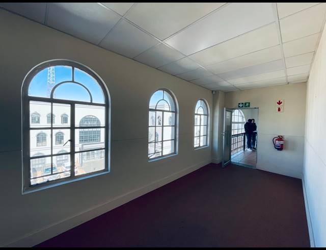 2,224M² OFFICE FOR SALE IN GRAND CENTRAL